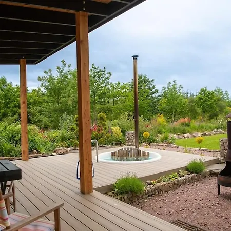 Peaceful Bothy Retreat Villa Nairn Exterior photo